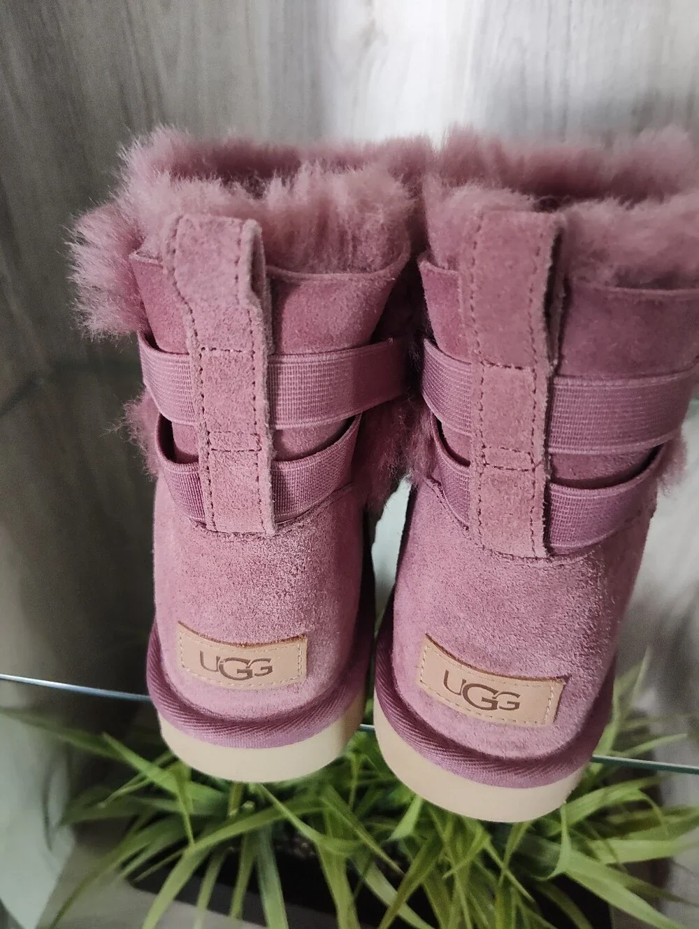 UGG Womens Urchin Flex Bailey Mini Suede Shearling Boots Size US 8 New No Box